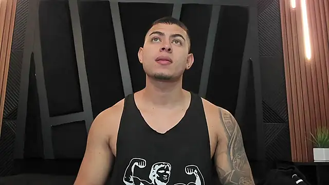 marco garciia  online show from September 30, 11:21 pm