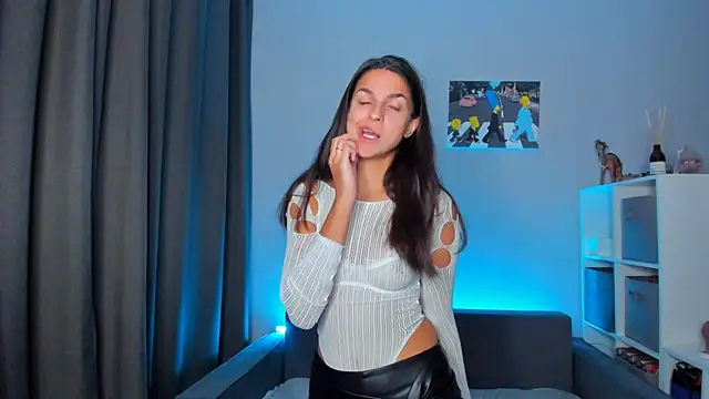 Guilana baby online show from September 18, 8:33 pm