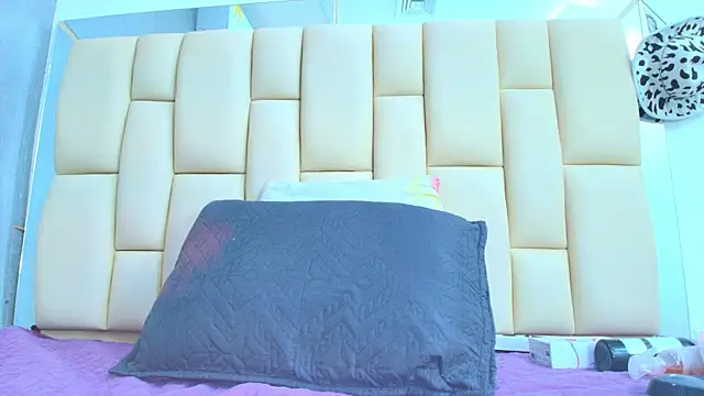 sweet amye online show from September 19, 7:14 pm