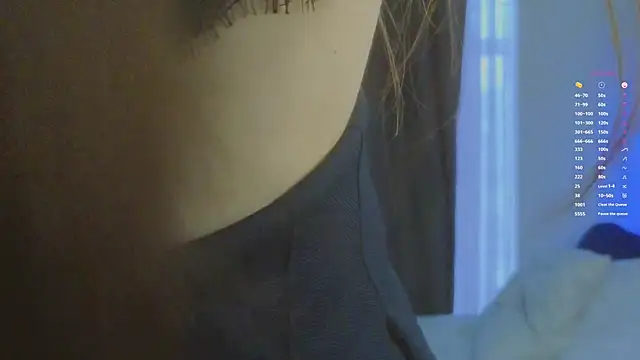 VirginiaHouston online show from October 10, 6:34 am