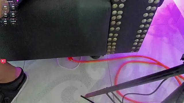 Snapshot of yasmin_rahal chatting on February 13, 1:40 pm yasmin rahal online show from February 13, 1:40 pm