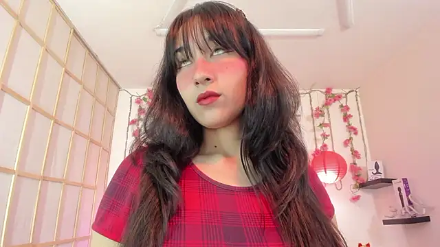  julieta love  online show from March 17, 7:50 pm