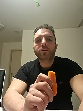 Snapshot of spaccaa chatting on March 14, 10:59 pm spaccaa online show from March 14, 10:59 pm