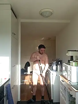 Snapshot of spaccaa chatting on March 17, 3:26 pm spaccaa online show from March 17, 3:26 pm