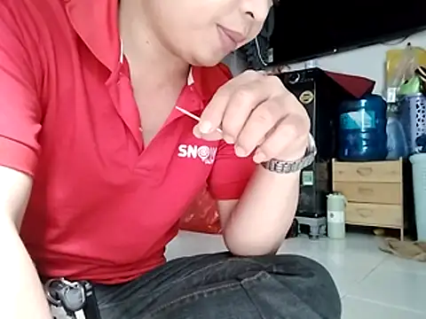 Snapshot of Boy_kuto77 chatting on February 11, 4:06 am Boy kuto77 online show from February 11, 4:06 am