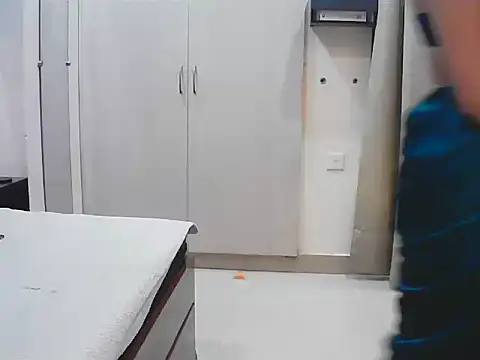 Snapshot of elize__ chatting on September 11, 5:29 am elize online show from September 11, 5:29 am