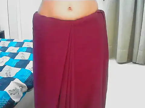 Snapshot of elize__ chatting on October 5, 1:53 pm elize online show from October 5, 1:53 pm