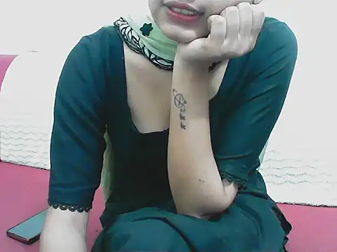 elize   online show from February 9, 2:48 am