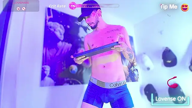 Snapshot of aphrodita_hotaz chatting on September 18, 12:34 am aphrodita hotaz online show from September 18, 12:34 am