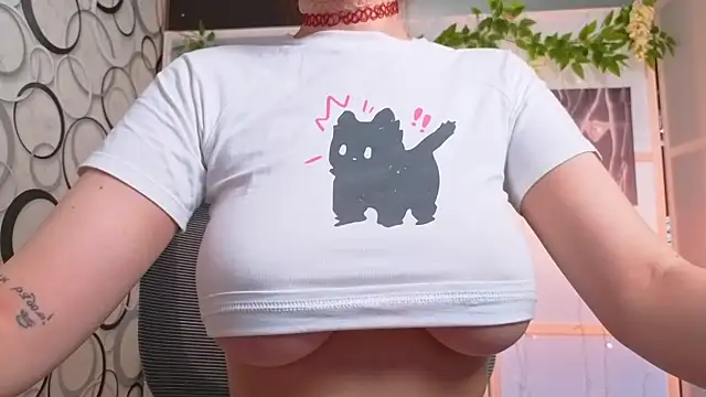 Alice dusk  online show from May 9, 7:35 am