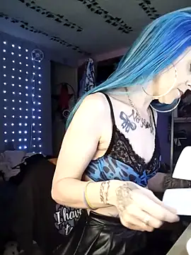 Purple2StayThnxx online show from March 4, 2:17 am