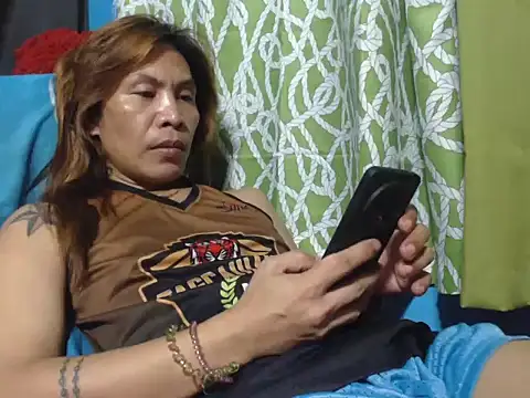 YourTopweng online show from June 24, 3:44 pm