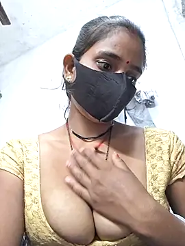 RAYI Queen 3 online show from November 24, 4:07 pm