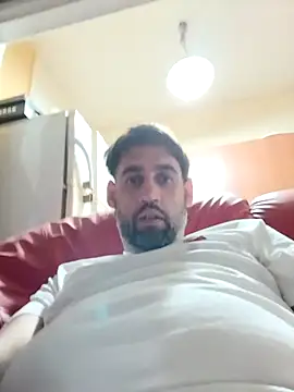 Snapshot of davidrojo1984 chatting on February 26, 8:35 am davidrojo1984 online show from February 26, 8:35 am