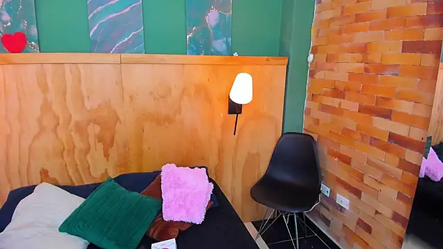 milavega  online show from October 14, 12:06 pm