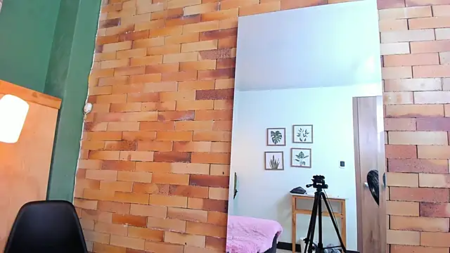 milavega  online show from October 28, 12:41 pm