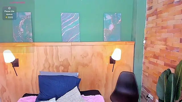 milavega  online show from March 28, 12:27 pm