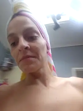 amymatthews92 online show from October 10, 8:19 pm