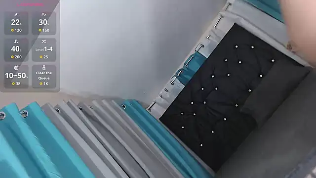 Snapshot of XxAsianBIGCOCKxX chatting on October 30, 8:27 am XxAsianBIGCOCKxX online show from October 30, 8:27 am