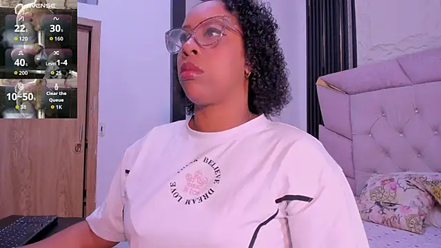 Snapshot of Faver_ chatting on September 23, 12:19 pm Faver online show from September 23, 12:19 pm