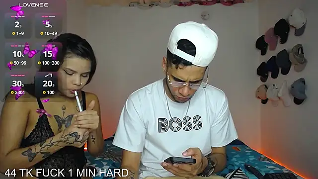 Couple-Wild-Hard online show from November 21, 9:57 pm