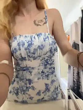 SeccySerena online show from May 25, 6:36 pm
