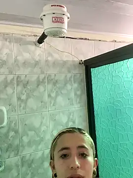 Snapshot of Sallem_Pink chatting on October 2, 11:50 am Sallem Pink online show from October 2, 11:50 am