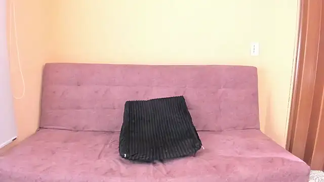 Snapshot of anita_toro_ chatting on October 30, 6:26 am anita toro online show from October 30, 6:26 am