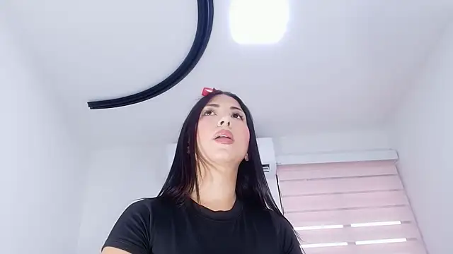 abbypratt online show from December 19, 7:10 pm