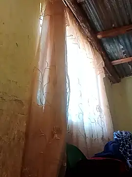 Snapshot of franceew chatting on March 9, 9:57 am franceew online show from March 9, 9:57 am