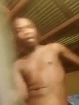 Snapshot of franceew chatting on March 15, 8:37 pm franceew online show from March 15, 8:37 pm