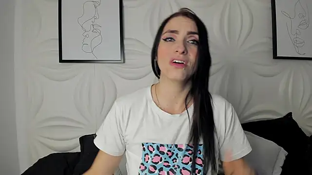 MeganHoffmaan online show from April 23, 4:03 am