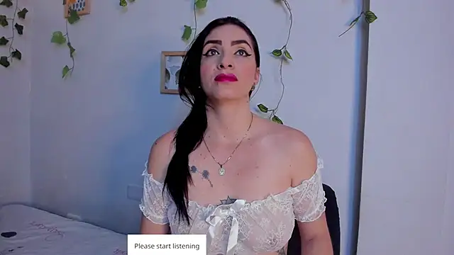 MeganHoffmaan online show from May 22, 6:46 pm