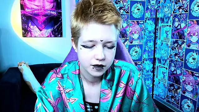 CarolineRichter online show from September 14, 4:50 pm