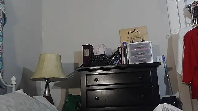 g0lden are0las89 online show from October 2, 1:12 am