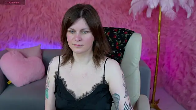 TinaMelt online show from May 15, 6:48 pm