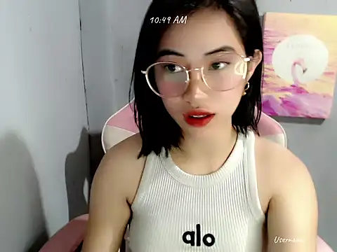 Snapshot of Rainea149 chatting on March 13, 2:51 am Rainea149 online show from March 13, 2:51 am