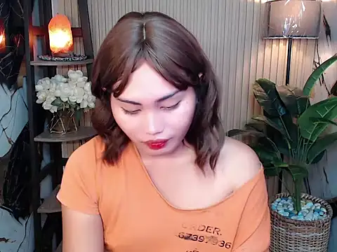 Snapshot of sluttyprincess0 chatting on February 12, 10:49 pm sluttyprincess0 online show from February 12, 10:49 pm