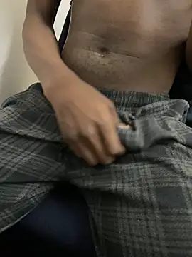 Callmebabyfa53 online show from May 16, 5:23 pm