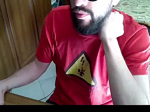 Snapshot of MisterX_99 chatting on October 10, 11:31 am MisterX 99 online show from October 10, 11:31 am