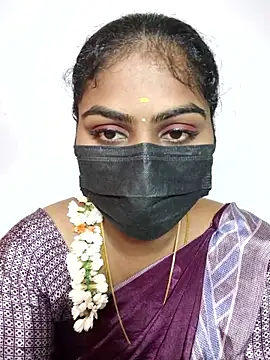 Snapshot of Tamil_Princess12 chatting on January 8, 6:32 pm Tamil Princess12 online show from January 8, 6:32 pm