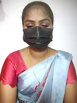 Snapshot of Tamil_Princess12 chatting on April 4, 8:17 pm Tamil Princess12 online show from April 4, 8:17 pm