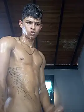 God Eros 23cm online show from April 6, 8:21 pm