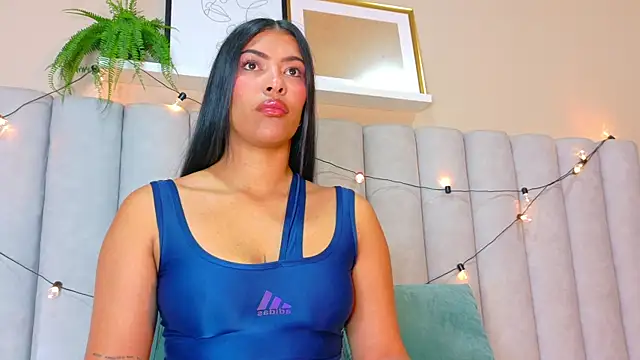 RiriiBrunette   online show from December 19, 7:54 pm