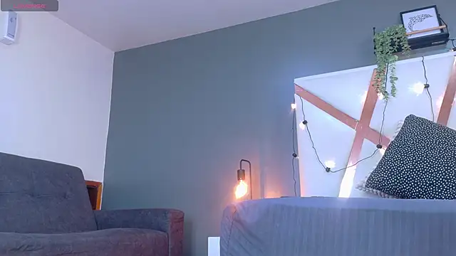 RiriiBrunette   online show from February 16, 7:43 pm