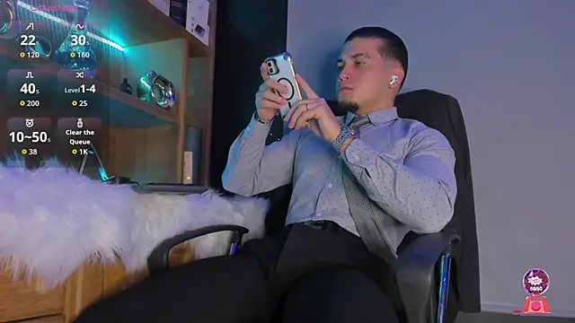 Snapshot of Gael_williams1 chatting on October 7, 3:36 am Gael williams1 online show from October 7, 3:36 am