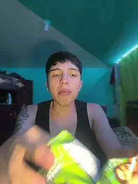 Snapshot of pabonsito chatting on September 30, 2:38 am pabonsito online show from September 30, 2:38 am