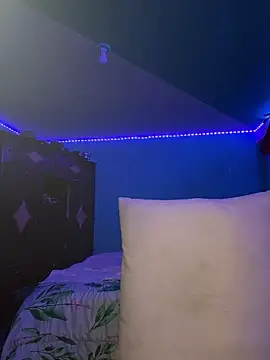 pabonsito online show from May 8, 2:06 am