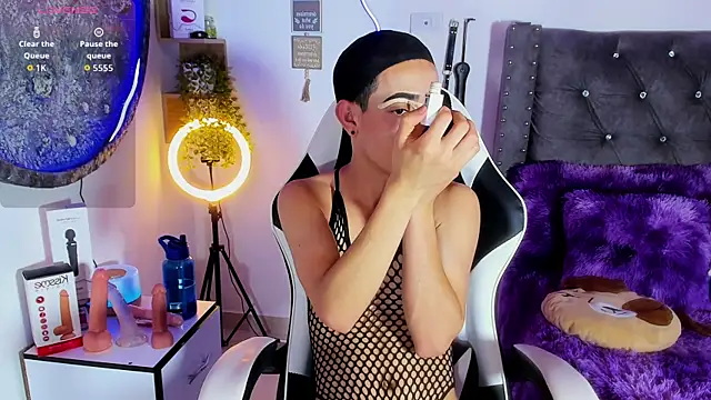 Katherine Rose online show from September 24, 7:39 pm