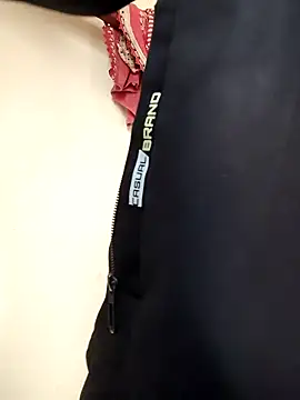 RAYI Queen 4 online show from November 29, 3:20 am